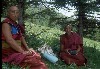 213- tibetaanse monikken met mijn walkman.jpg